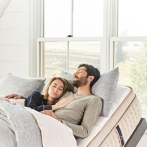 7 Reasons Why DreamCloud May Be Your Best And Last Mattress
