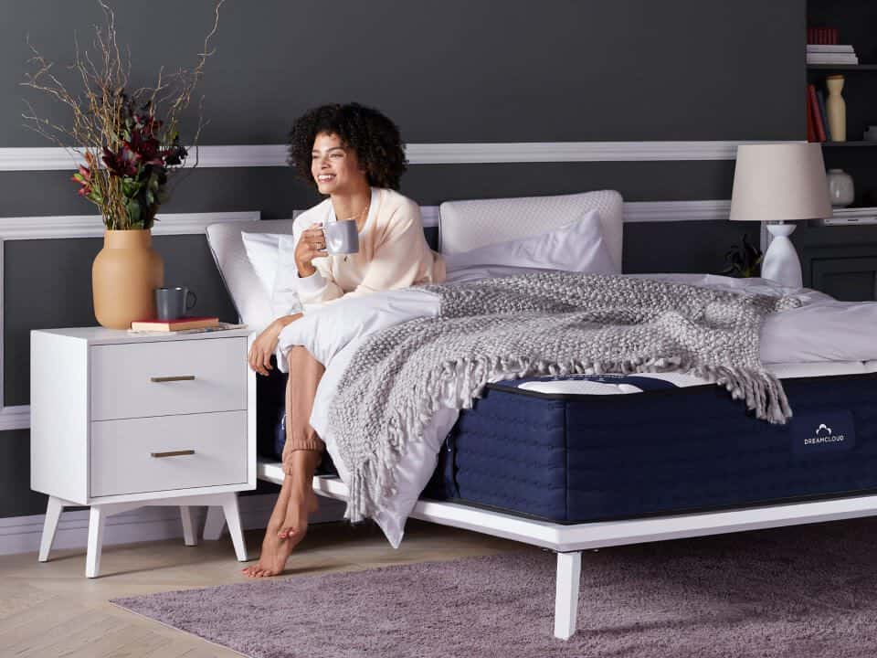 Nectar Vs DreamCloud Mattress Comparison (2022)
